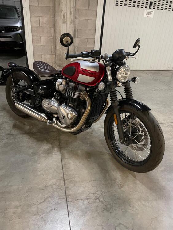 Triumph Bonneville Bobber 1200 (2017 - 20) (2)