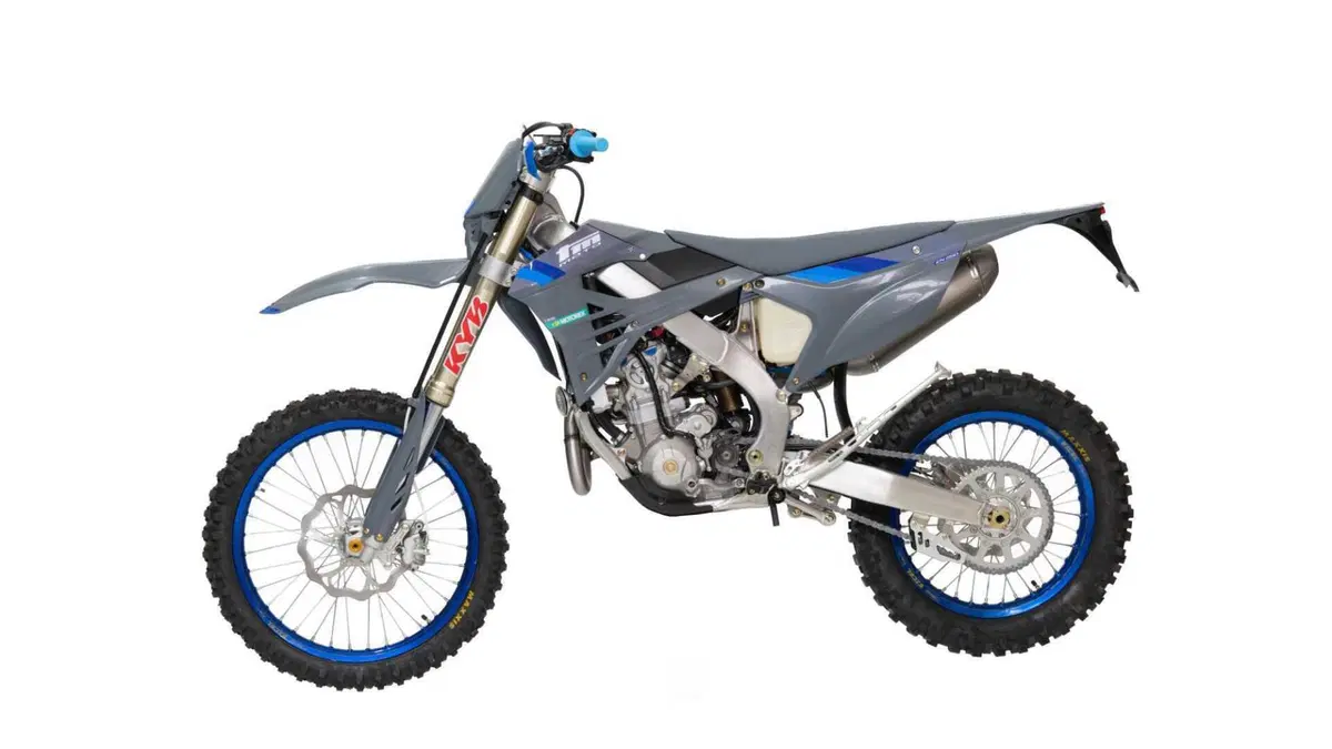 Tm Moto EN 250 F EN 250 ES Fi 4T (2025) (3)