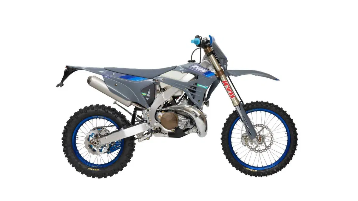 Tm Moto EN 250 EN 250 ES Fi 2T TM Corse (2025) (2)