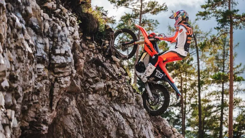 KTM Freeride E 2025: l'elettrica da off-road si aggiorna. Ecco come [VIDEO E GALLERY]