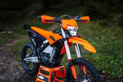 KTM Freeride E 2025: l'elettrica da off-road si aggiorna. Ecco come [VIDEO E GALLERY] (9)