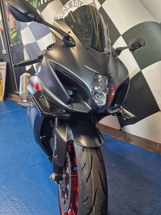 Suzuki GSX R 1000 (2017 - 18) (2)