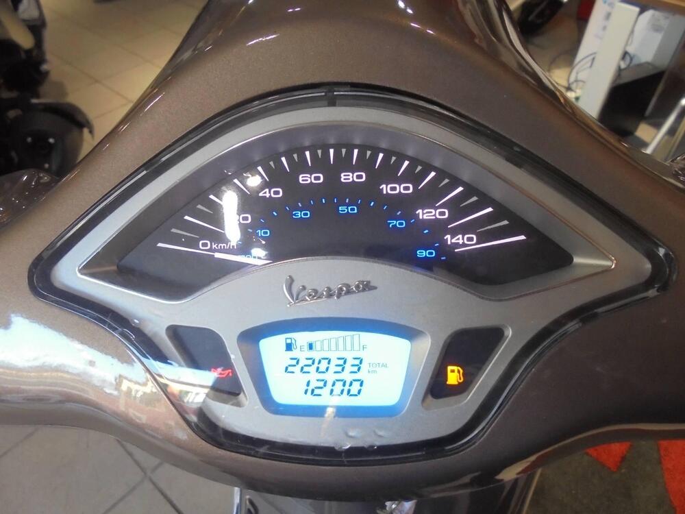 Vespa Primavera 150 3V ie (2014 - 16) (3)