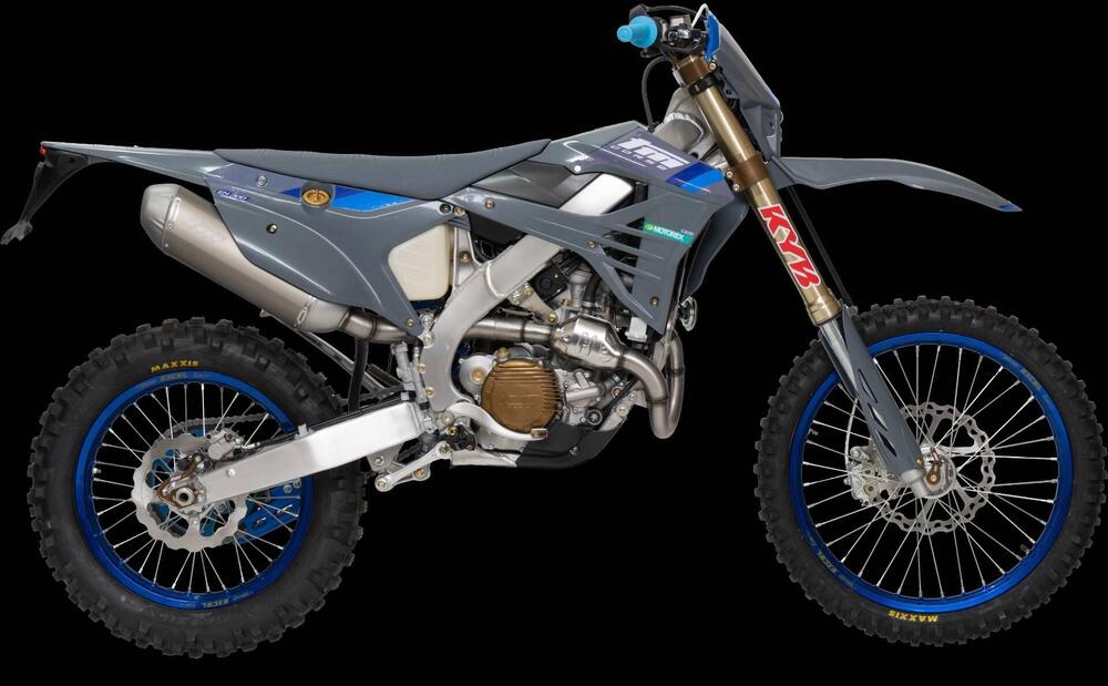 Tm Moto EN 300 ES Fi 4T (2025) (2)