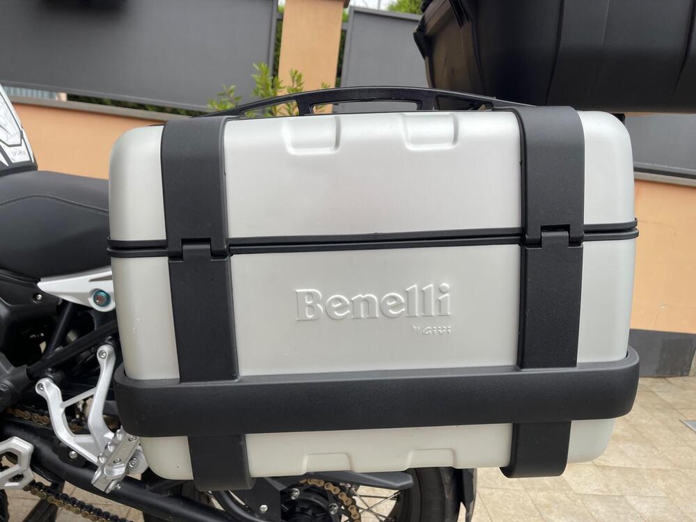 Tris valigie Trekker Benelli by Givi (2)