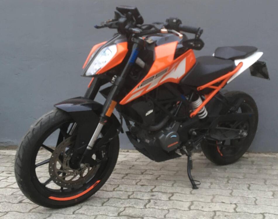 KTM 125 Duke ABS (2017 - 20) (2)