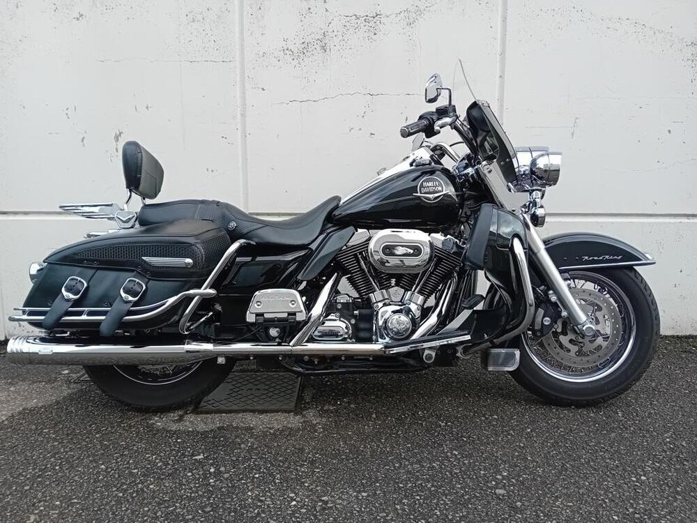 Harley-Davidson 1584 Road King Classic (2007 - 10) - FLHRC