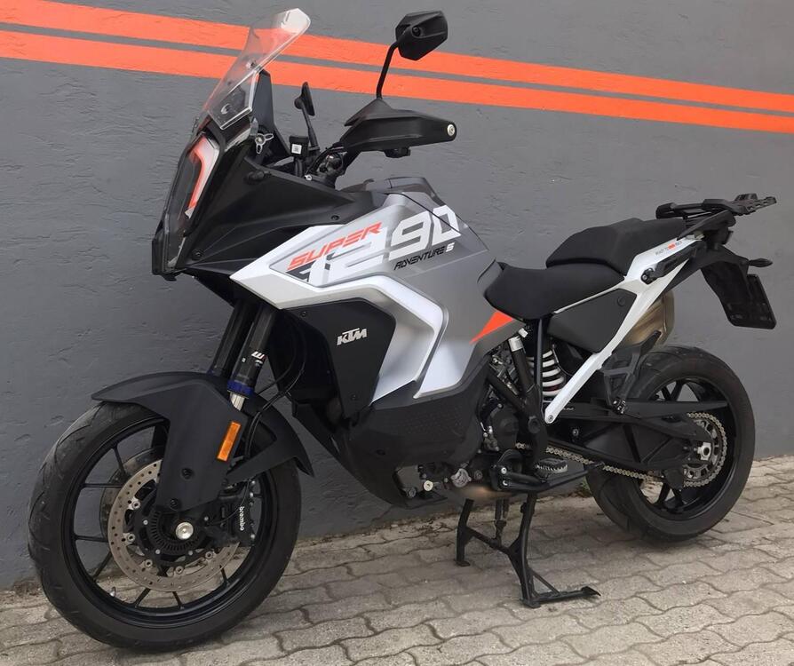 KTM 1290 Super Adventure S (2022 - 24) (2)