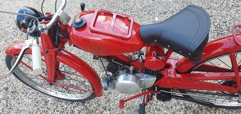 Moto Guzzi GUZZINO (2)