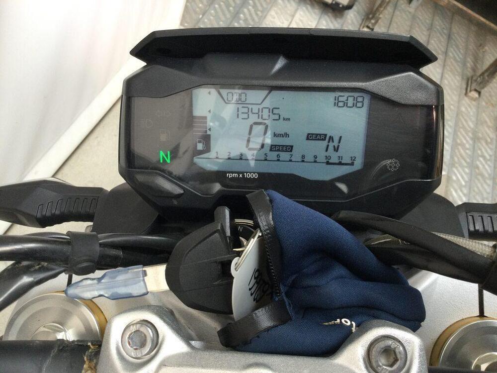 Bmw G 310 R (2021 - 25) (2)