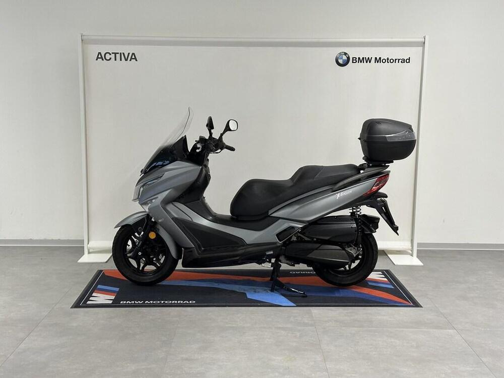 Kymco X-Town 300i ABS (2016 - 20) (2)