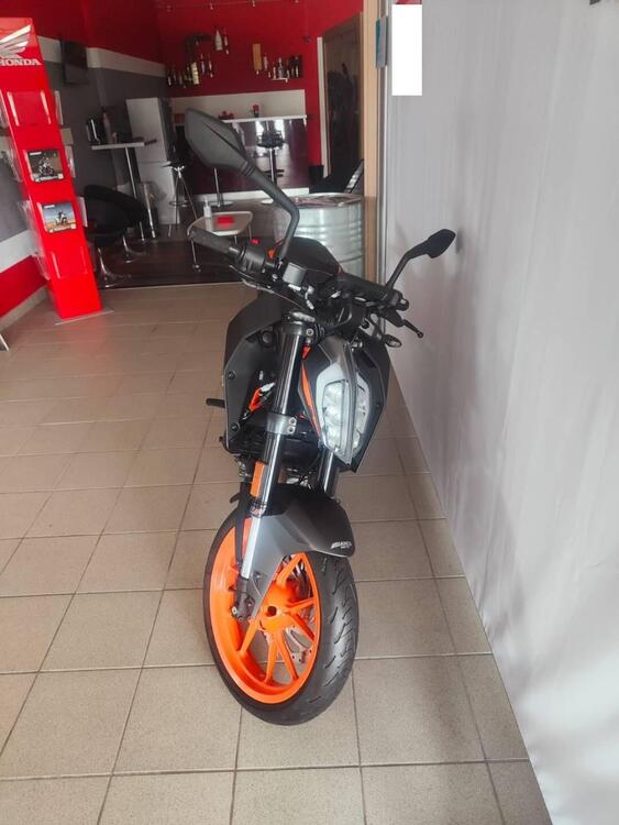 KTM 125 Duke (2021 - 23) (5)