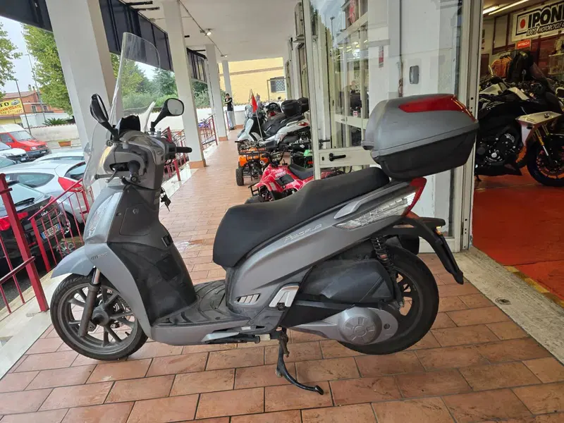 Kymco People 300i GT (2010 - 17) (4)