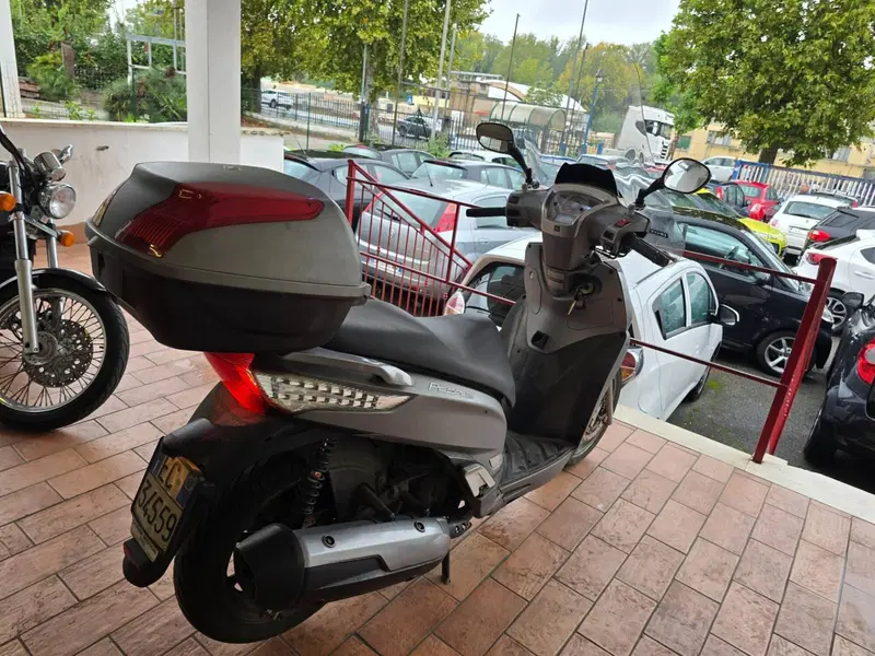 Kymco People 300i GT (2010 - 17) (7)