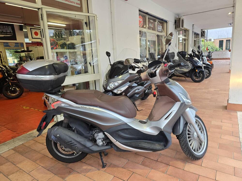 Piaggio Beverly 300 i.e. ABS-ASR (2016 - 20)