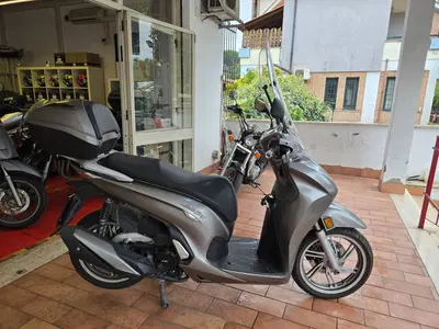 Honda SH 350 (2021 - 24) usata