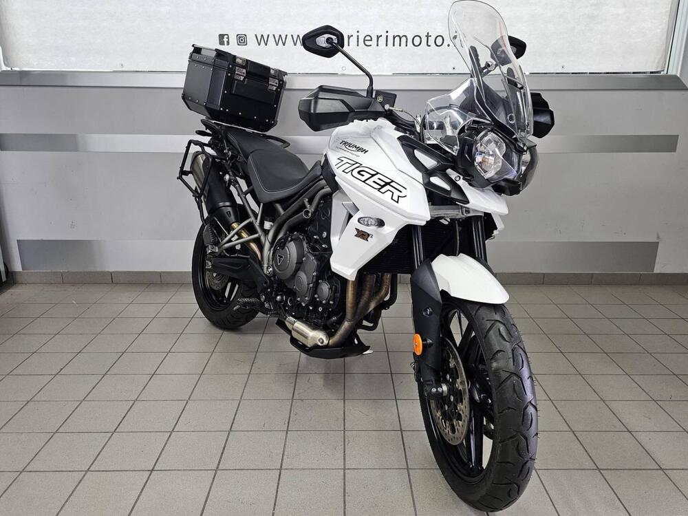 Triumph Tiger 800 XCx (2017 - 18) (2)