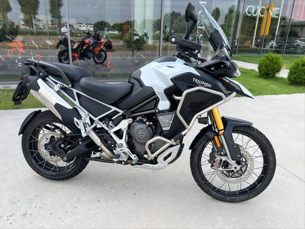 Triumph Tiger 1200 Rally Explorer (2022 - 23) (2)