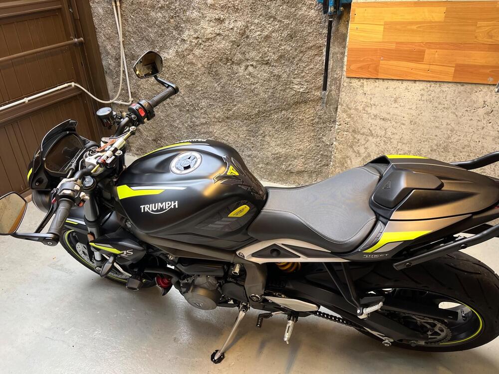 Triumph Street Triple RS (2020 - 22) (3)