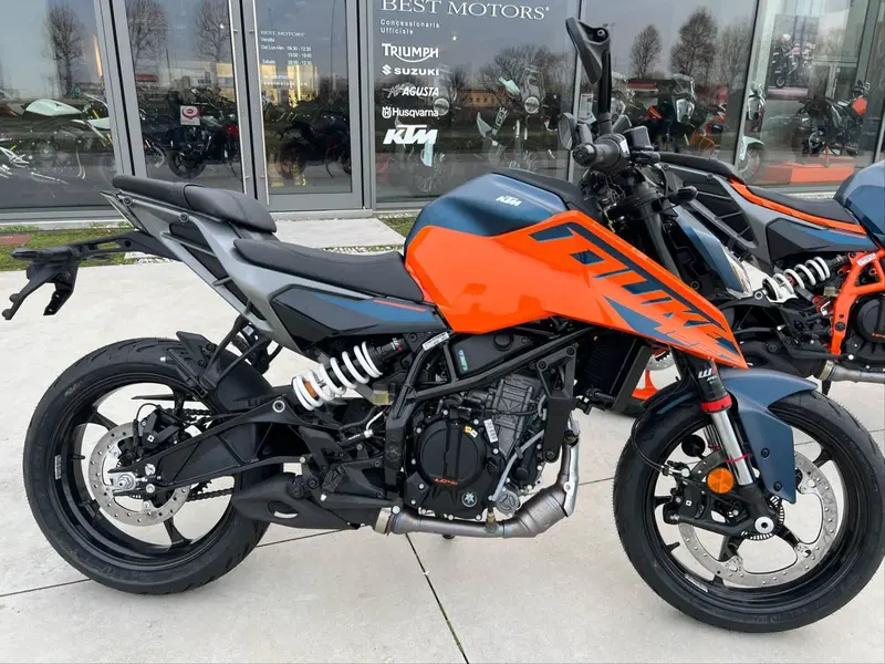 KTM 125 Duke (2024 - 25) (11)