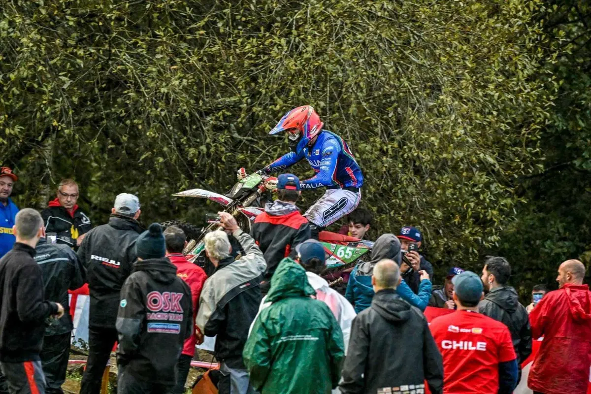 FIM 6DAYS® FINALE. Garcia semidio, Francia modello, Club Italia stella guida [VIDEO] (13)