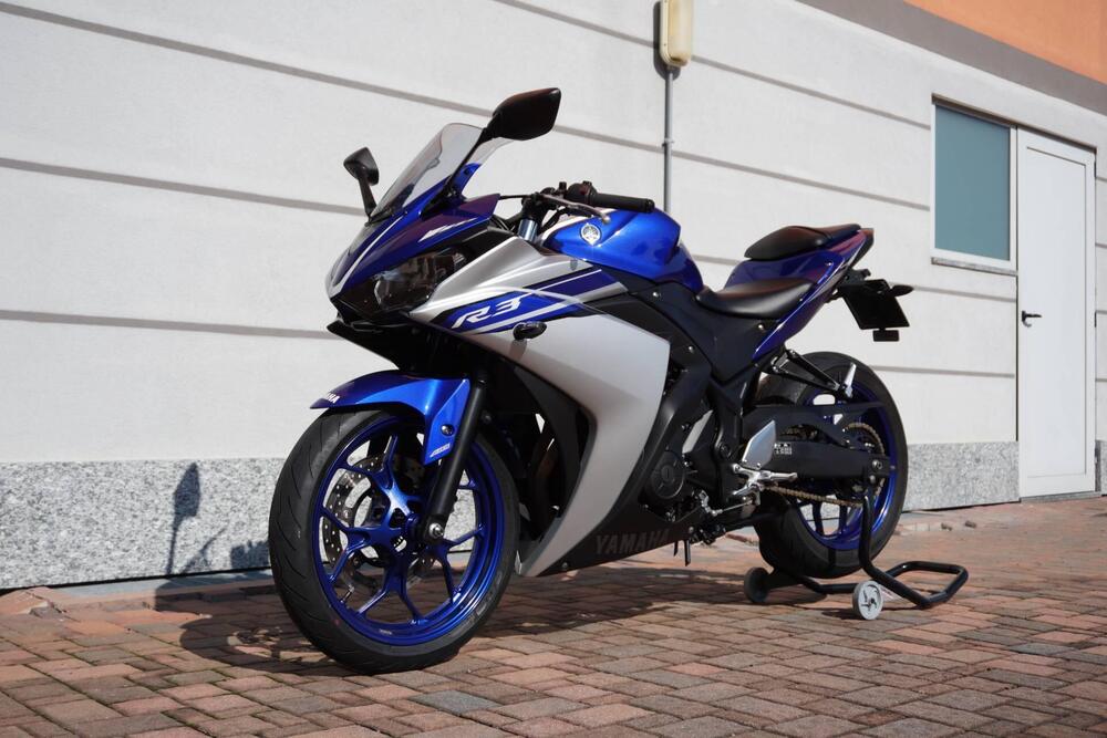 Yamaha YZF R3 (2015 - 17) (2)