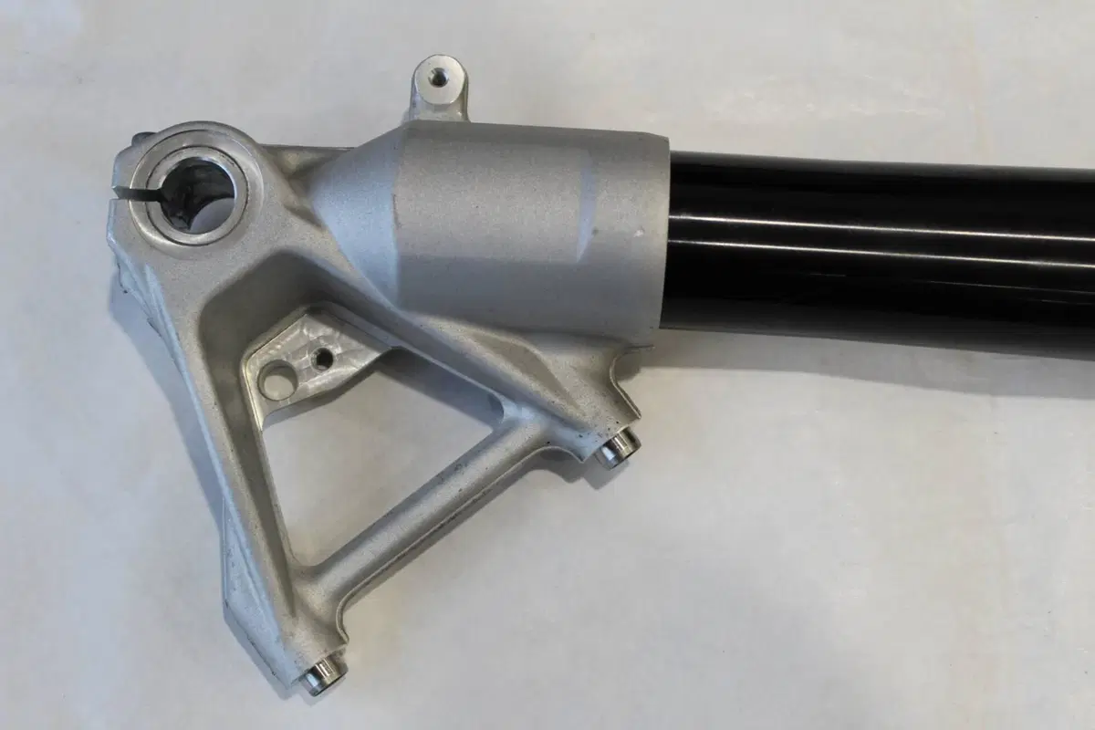 FODERO FORCELLA NERO SX BMW R 1200 GS ADV COD.31 (4)