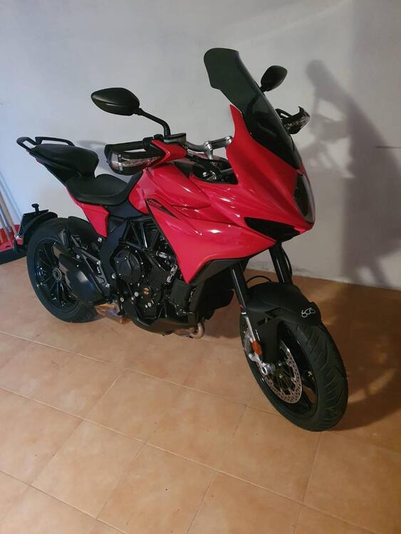 MV Agusta Turismo Veloce 800 Rosso (2021 - 23) (2)