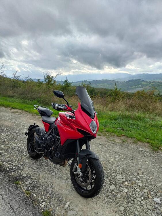 MV Agusta Turismo Veloce 800 Rosso (2021 - 23)