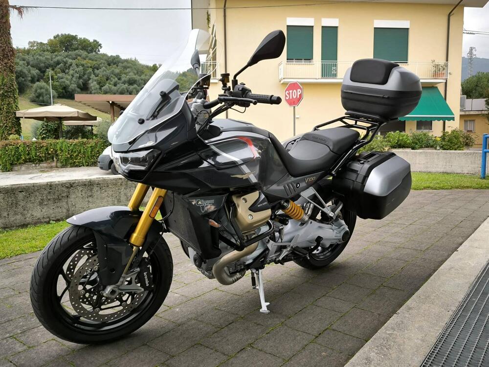 Moto Guzzi V100 Mandello S (2023 - 24) (2)