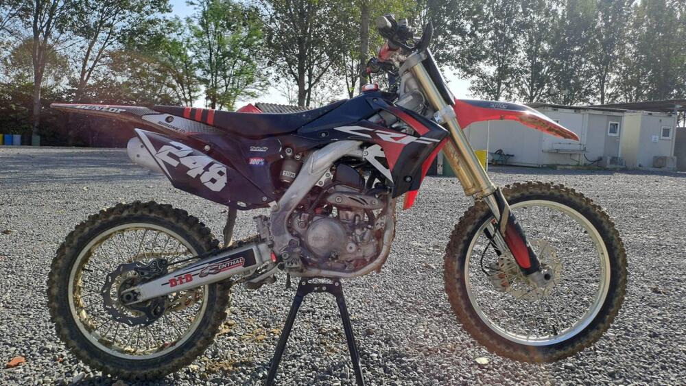 Honda CRF 250 R (2017) (2)