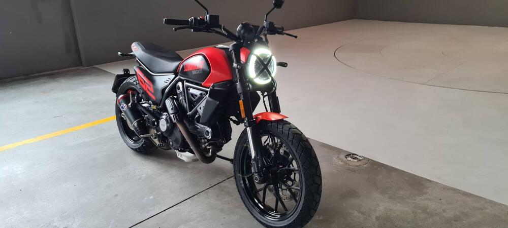 Ducati Scrambler 800 Full Throttle (2023 - 24) (2)