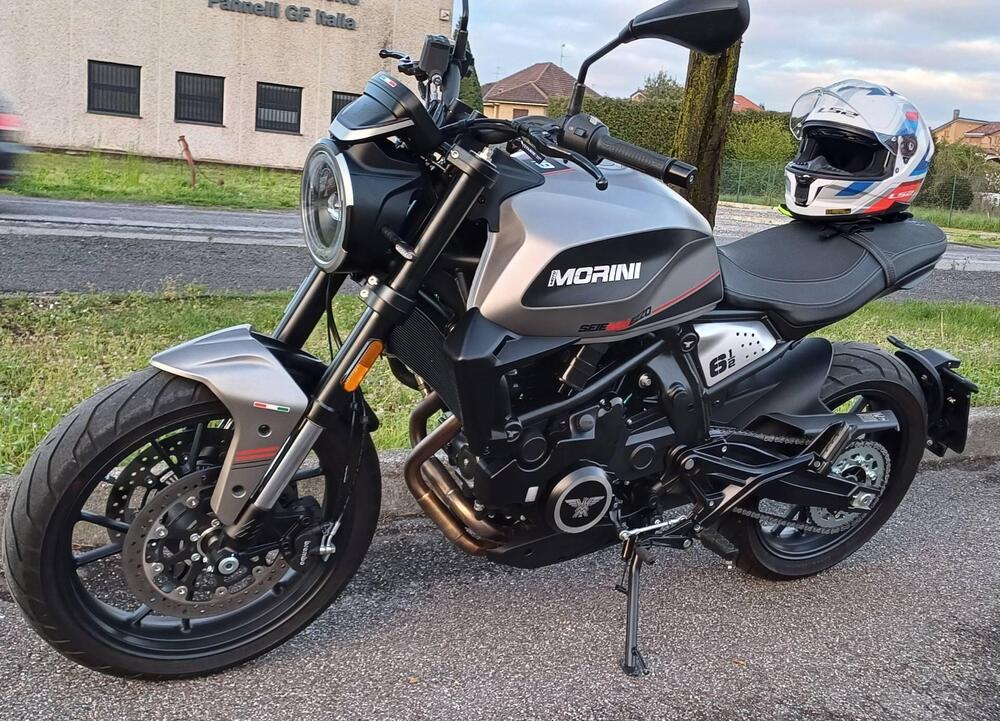 Moto Morini SEIEMMEZZO STR (2022 - 24) (3)