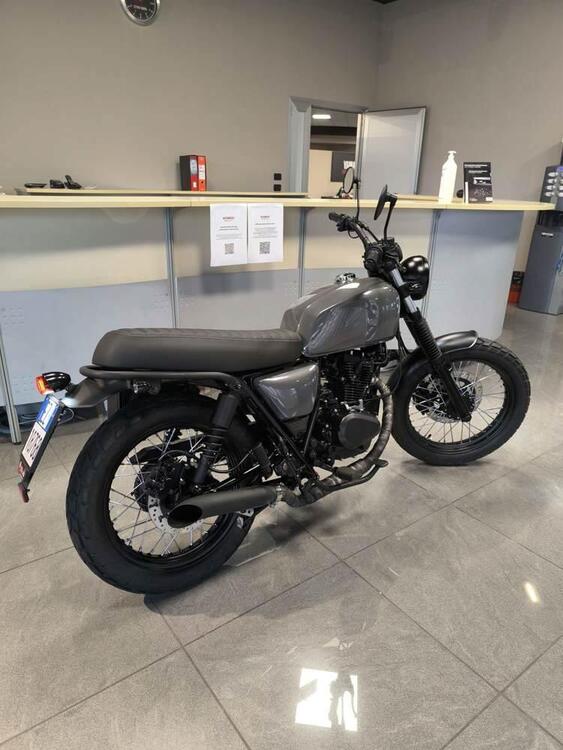 Brixton Motorcycles BX 125 X Scrambler EFI (2017 - 19) (3)