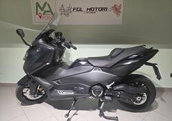 Yamaha T-Max 560 (2022 - 24) usata