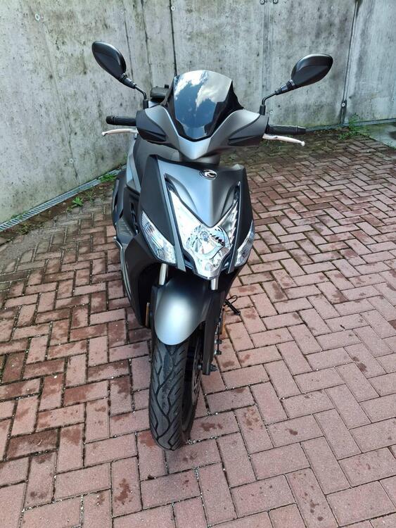 Kymco Agility 125 R16 + (2021 - 24) (4)