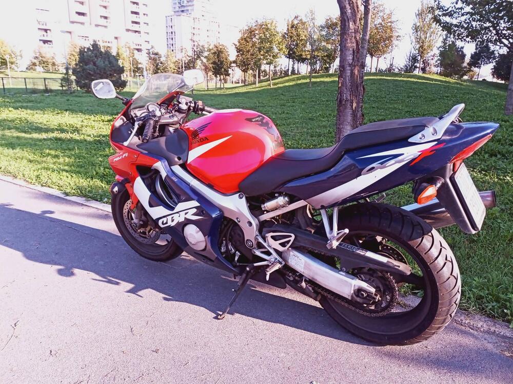 Honda CBR 600 F (2001 - 06) (5)