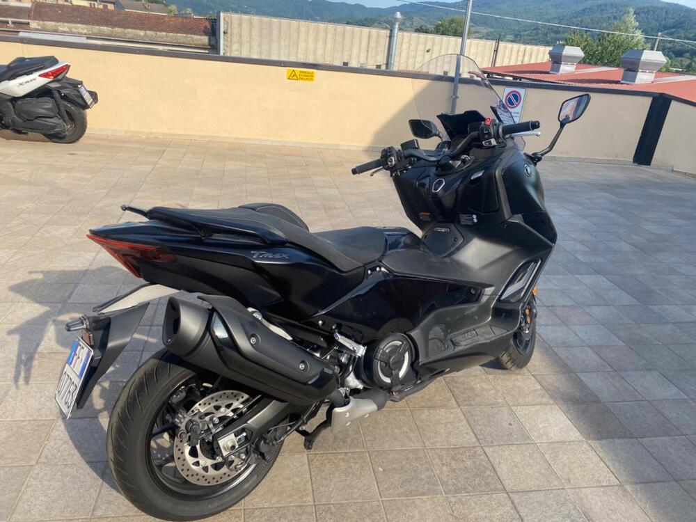 Yamaha T-Max 560 Tech Max (2022 - 24) (2)