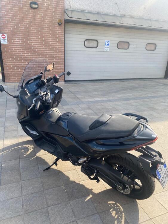 Yamaha T-Max 560 Tech Max (2022 - 24) (3)