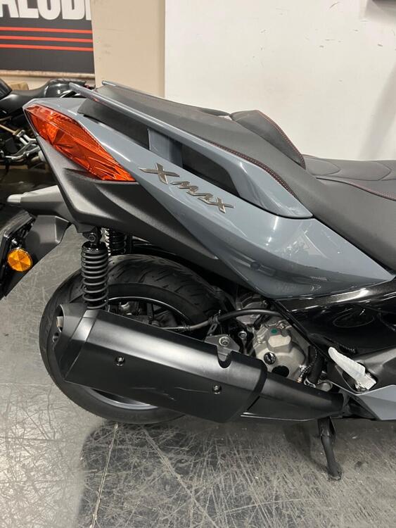 Yamaha X-Max 300 Tech Max (2021 - 24) (5)