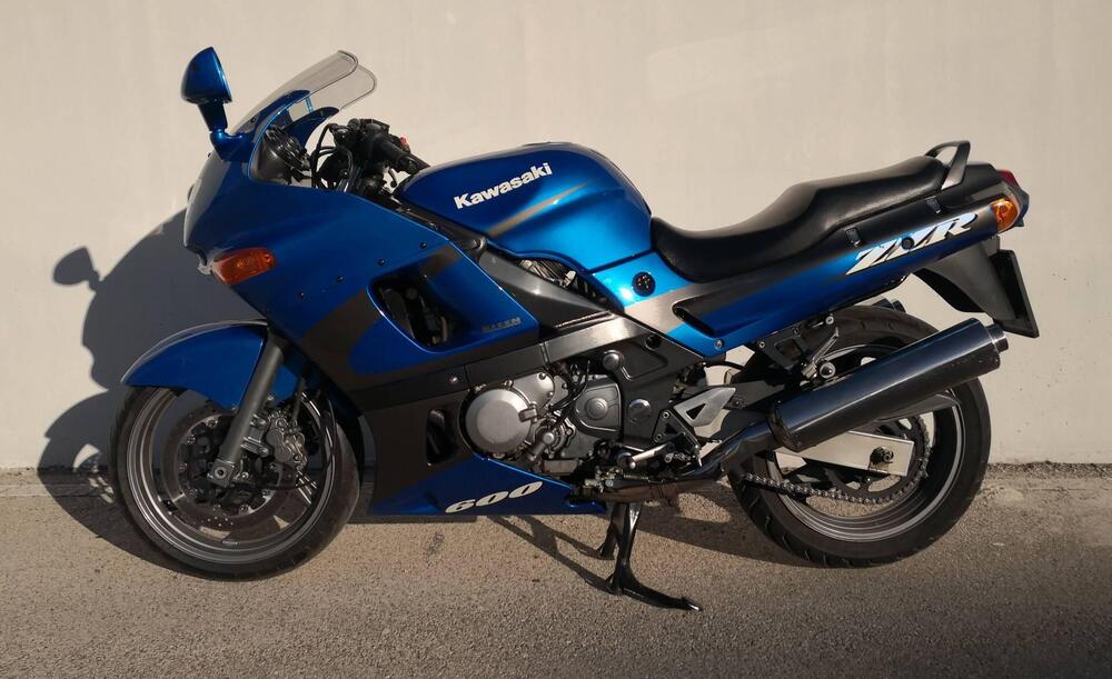 Kawasaki ZZR 600 (2001 - 05) (5)