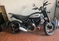 Ducati Scrambler 800 Icon Dark (2021 - 22) usata