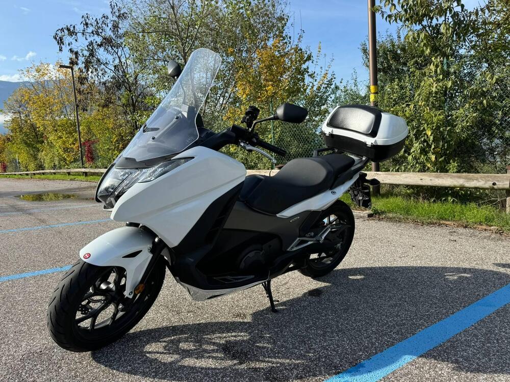 Honda Integra 750 DCT (2016 - 17) (2)