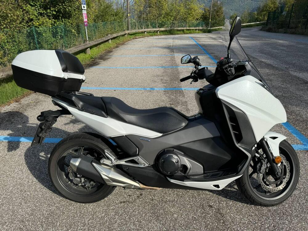 Honda Integra 750 DCT (2016 - 17) (5)