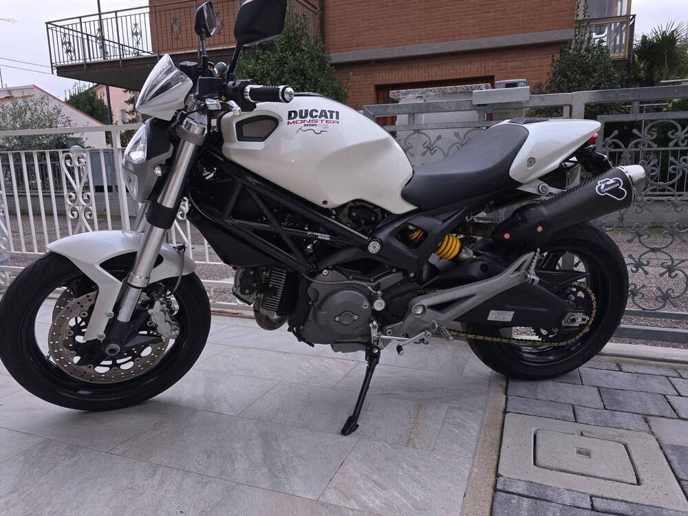 Ducati Monster 696 Plus (2007 - 14)