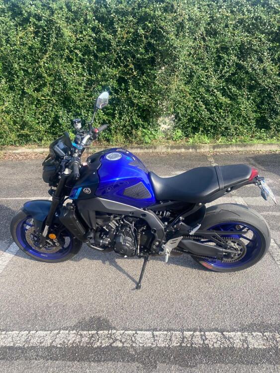 Yamaha MT-09 (2021 - 23) (2)