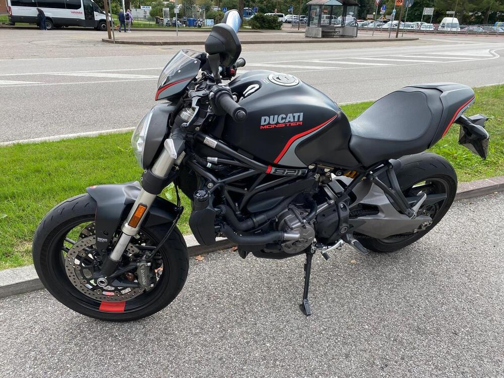 Ducati Monster 821 Stealth (2019 - 20)