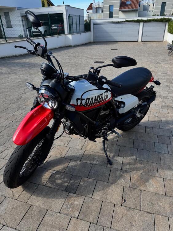 Ducati Scrambler 800 Urban Motard (2022) (3)