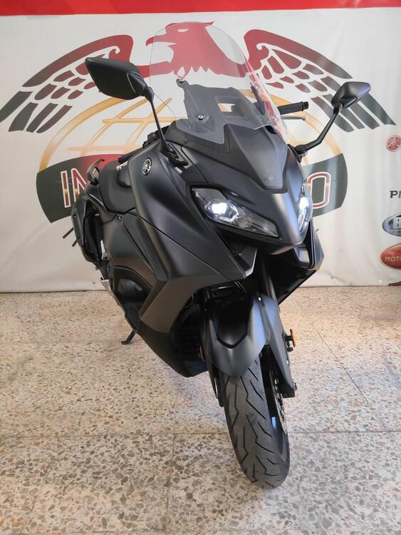 Yamaha T-Max 560 (2022 - 24) (3)