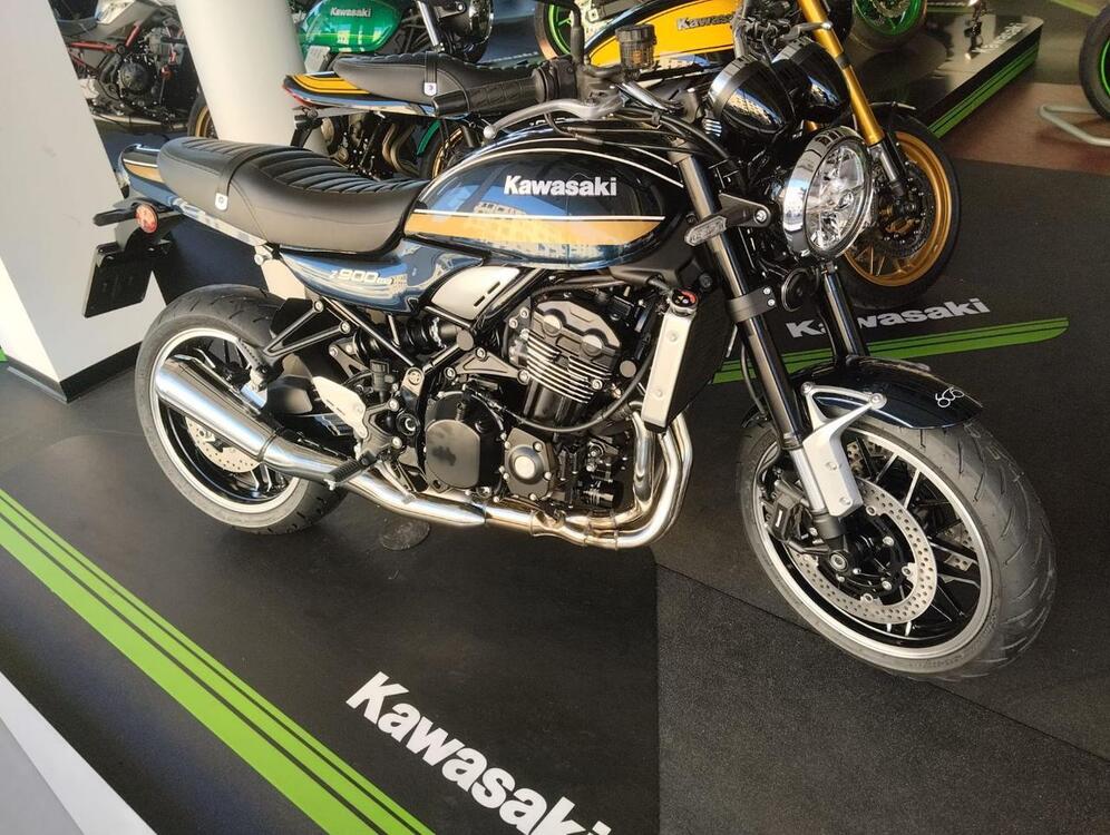 Kawasaki Z 900 RS (2022 - 25) (4)